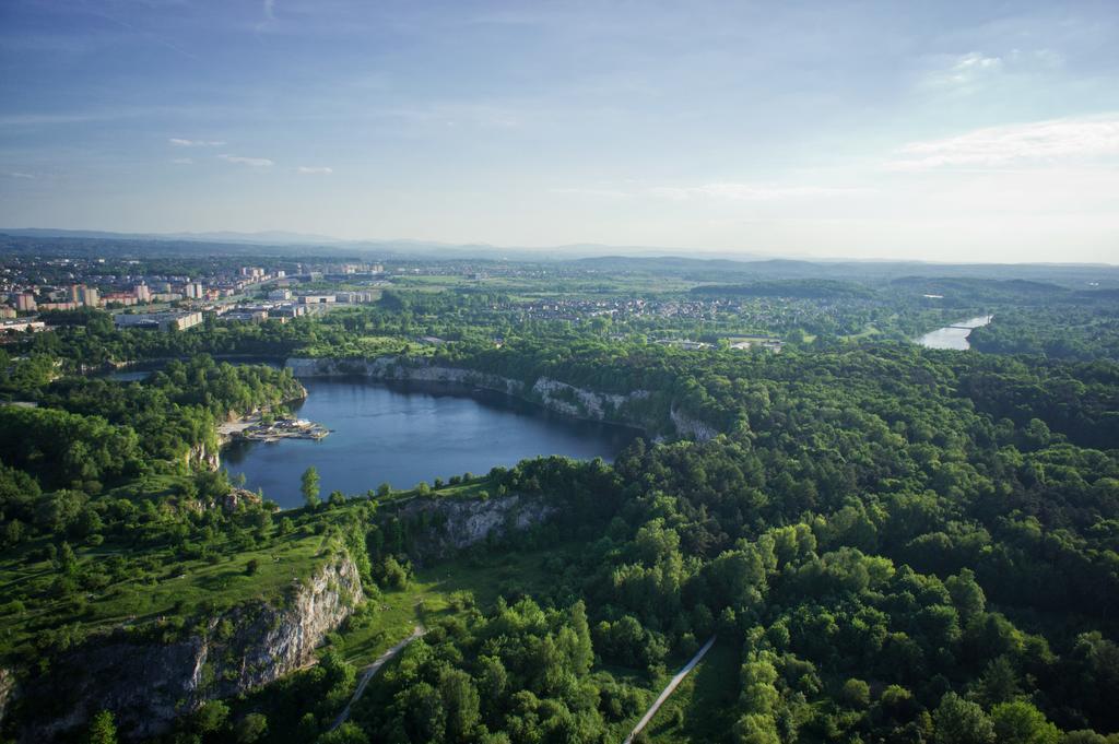Aparthotel & Zakrzowek 4*